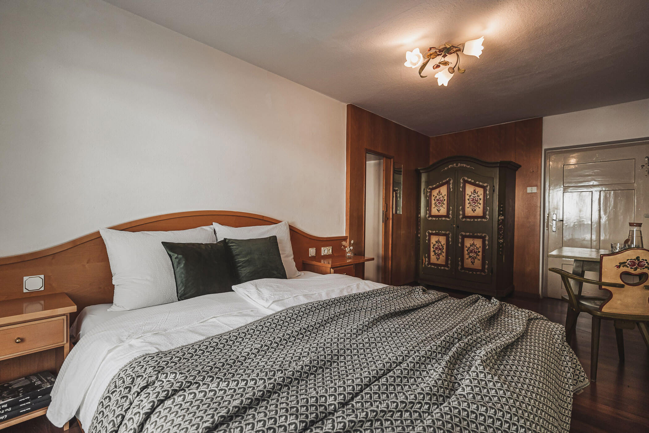 Schlafzimmer Montes - Family Combo